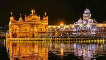 Aasaa-To-Some-The-Lord-Has-Given-Silks-And-Satins-And-To-Some-Beds-Decorated-With-Cotton-Ribbons