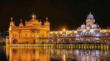 Aasaa-To-Some-The-Lord-Has-Given-Silks-And-Satins-And-To-Some-Beds-Decorated-With-Cotton-Ribbons-