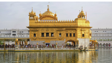 Sorat-h-Fifth-Mehl-The-True-Guru-Is-The-Giver-Of-All-Peace-And-Comfort-Seek-His-Sanctuary-